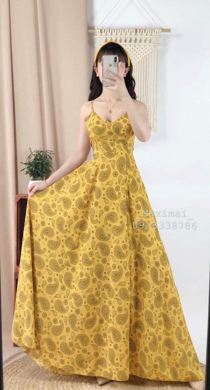 Maxi cổ yếm 2 dây lụa hoa vàng-QH