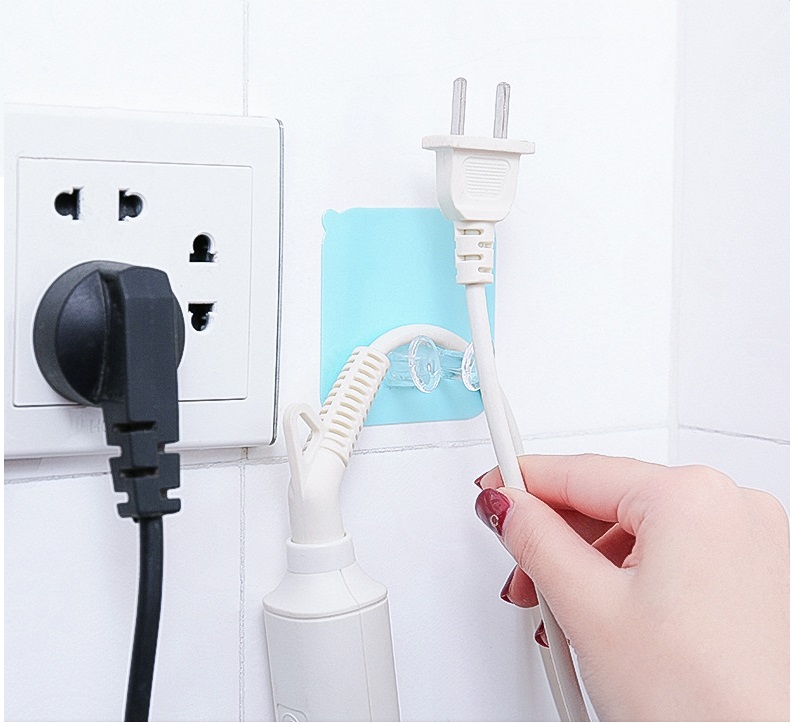 Móc dán tường treo phích cắm đa năng (5 móc)