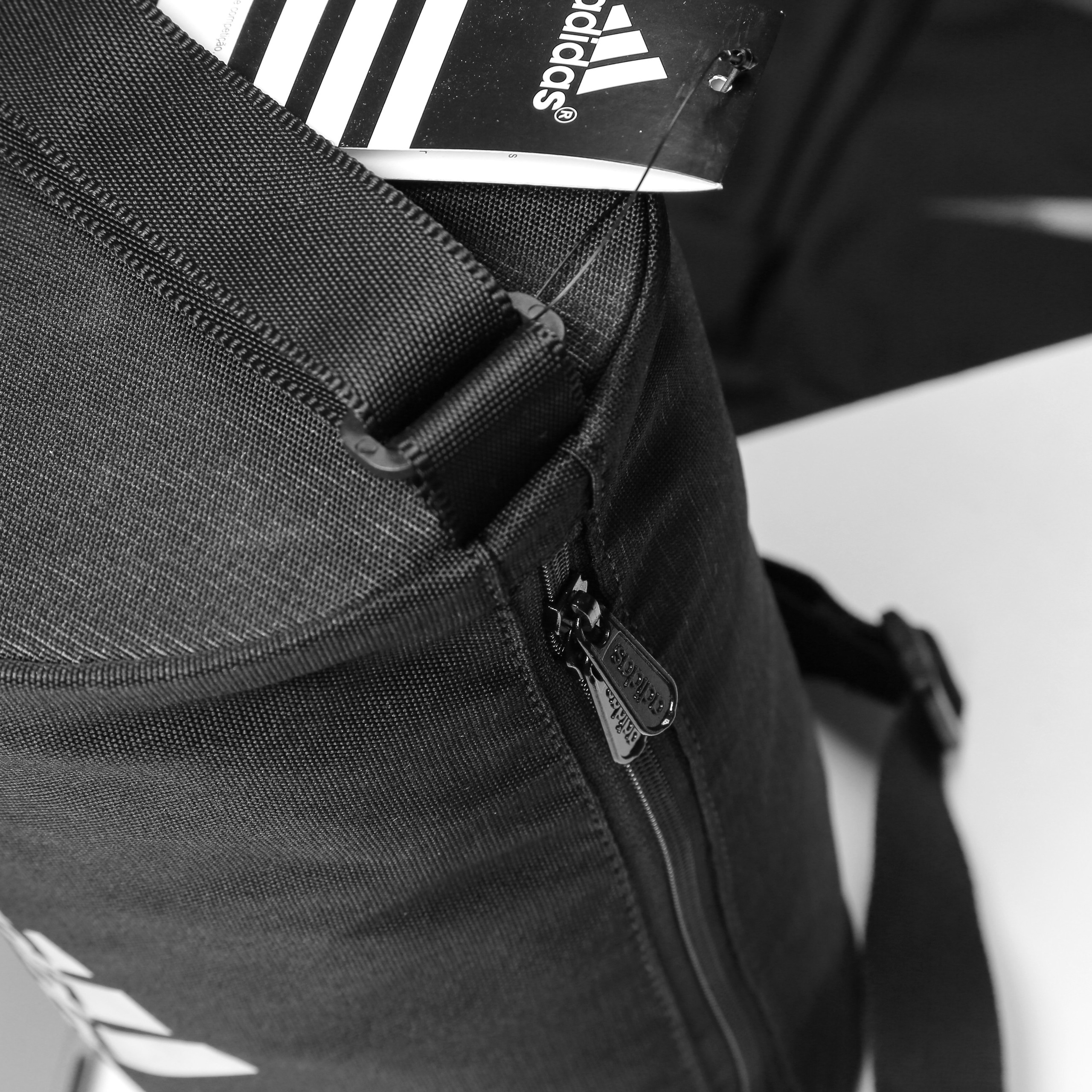 Túi trống  mini duffel bag.
