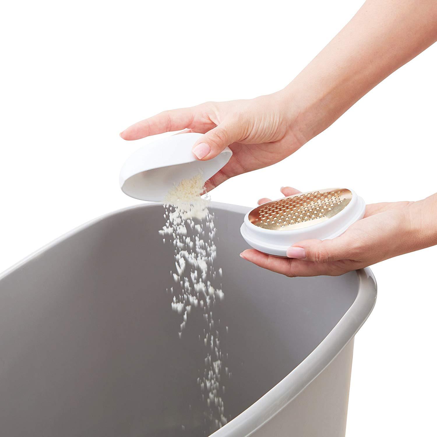 Dụng cụ chà gót chân Ped Egg CH006