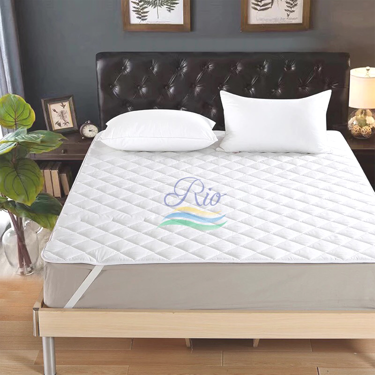 [HCM]Tấm Drap Bọc Nệm Bảo Vệ Nệm Chống Mốc 1m6/1m8