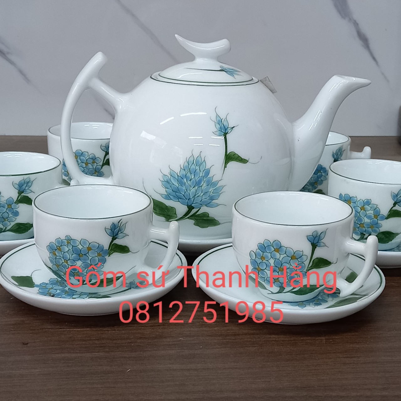 Ấm chén bát tràng vẽ hoa tú cầu