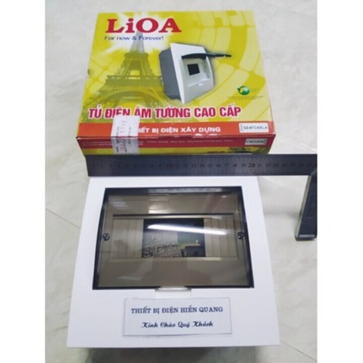 Vỏ tủ điện âm tường Lioa 3/6 MCB, 4/8 MCB