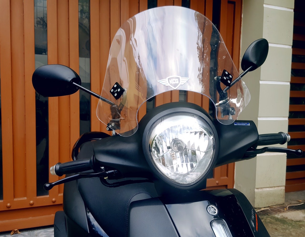 Kính Chắn Gió Xe Yamaha Janus - KC500JN