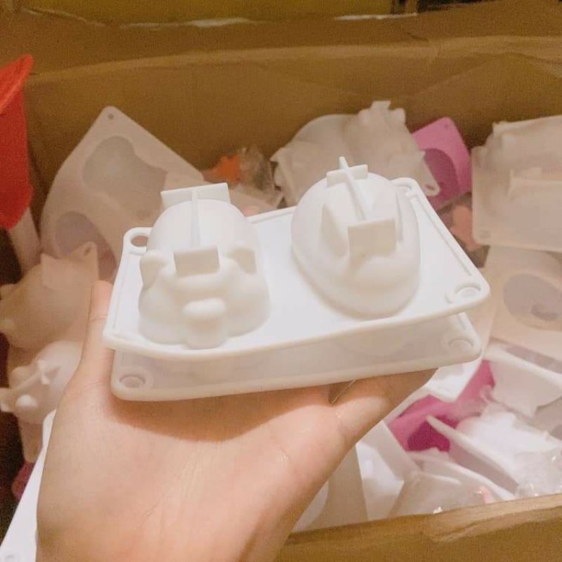 Khuôn silicon Thỏ Heo làm pudding cho bé