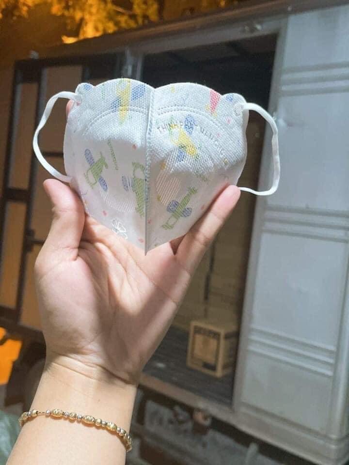 Bán sỉ 1000 khẩu trang 5D