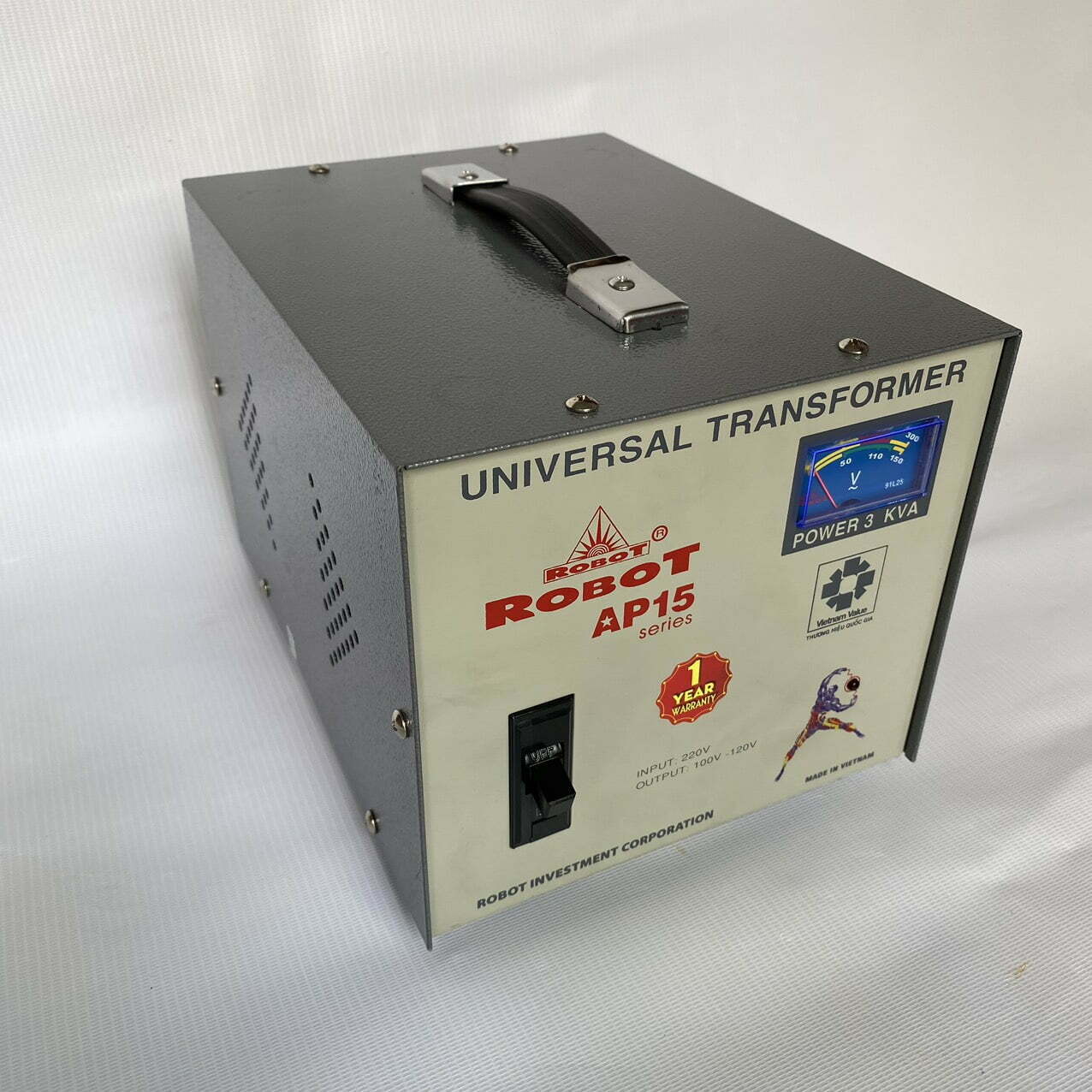 [CHÍNH HÃNG] Biến thế đổi điện Robot 1 pha 3kva
