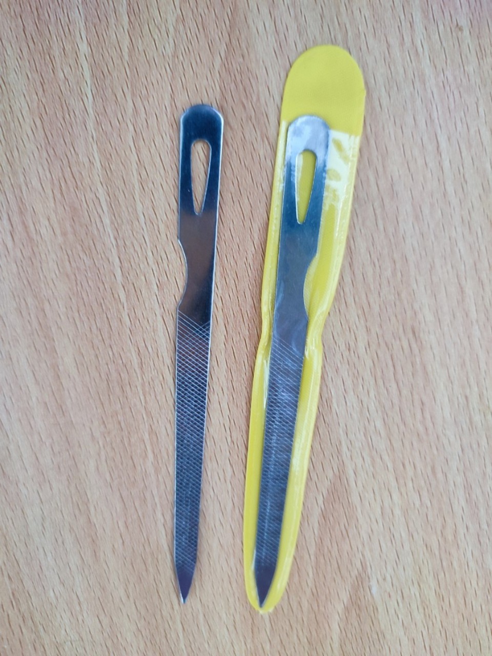 Cây dũa móng sắt - cây lấy khóe  , hỗ trợ làm móng ( nail)