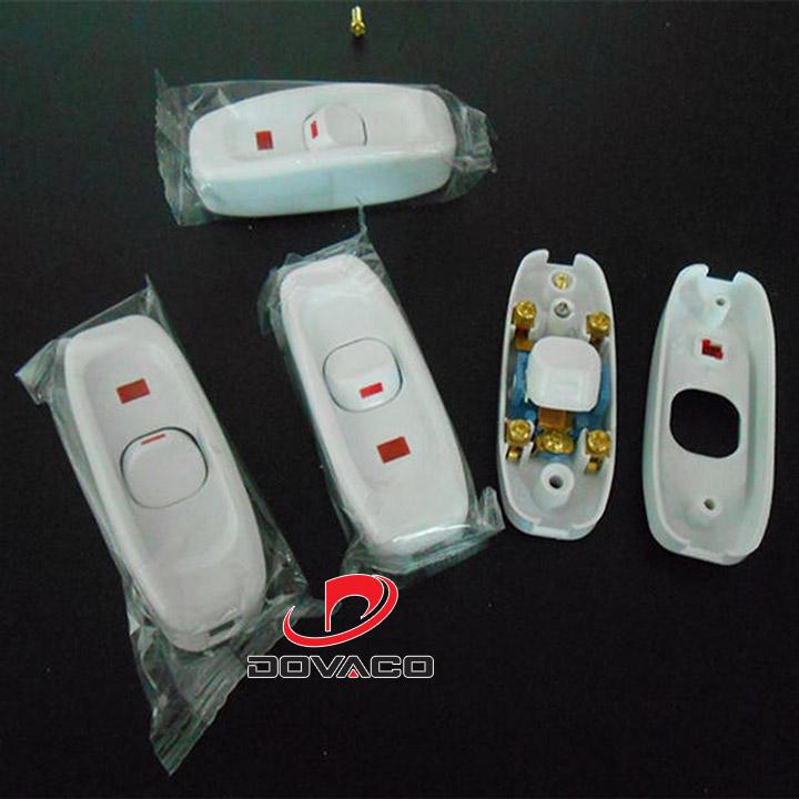 Công tắc bật tắt quả nhót có đèn báo