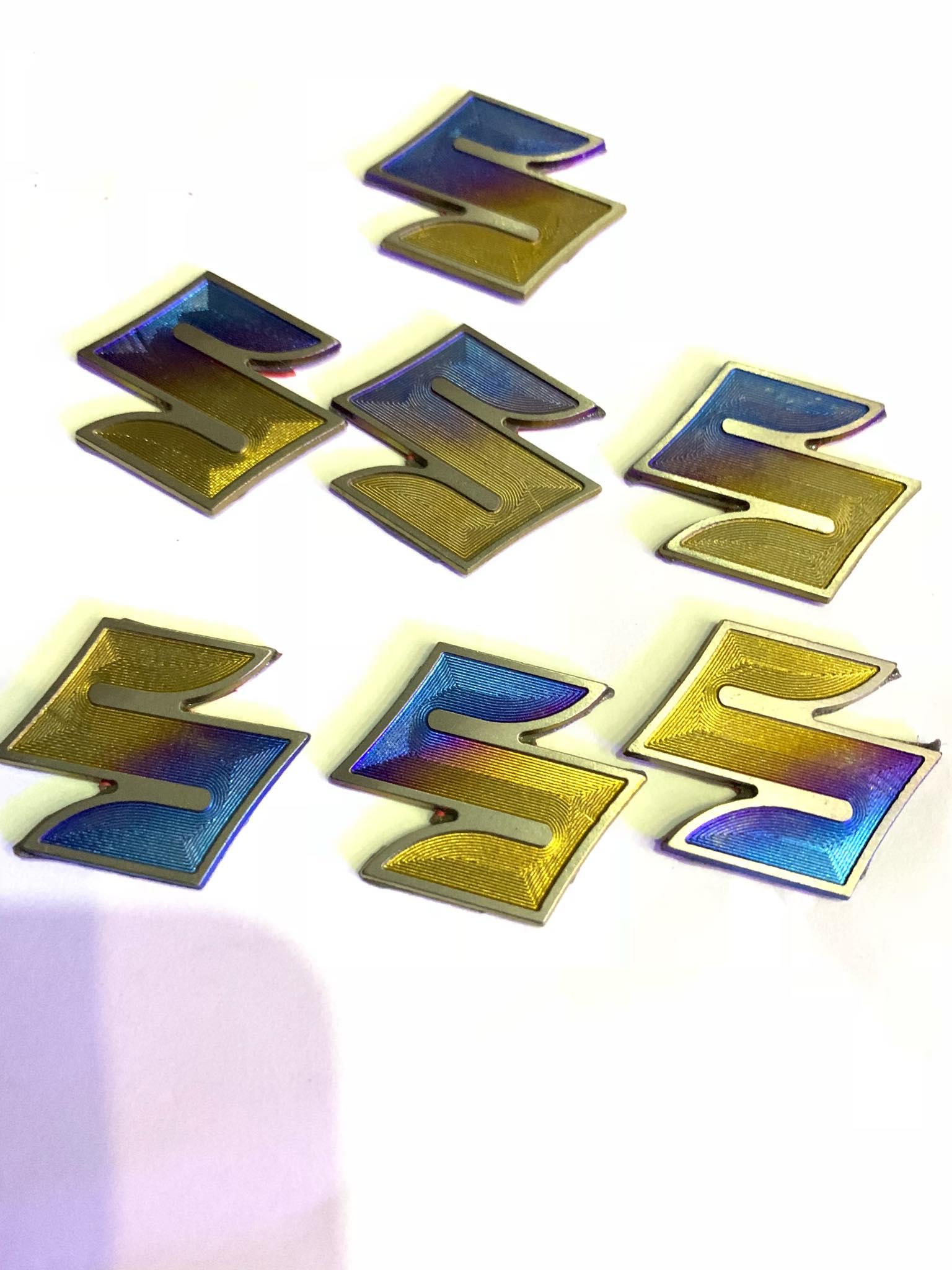 [HCM]Logo titan xe suzuki chữ S