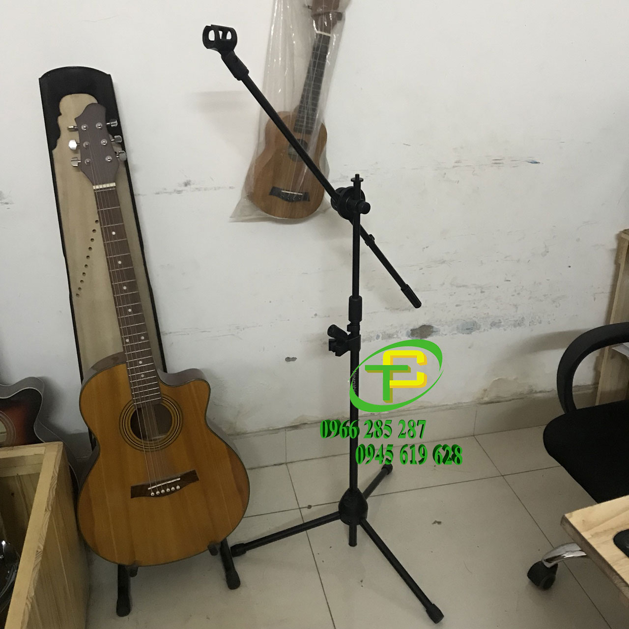 Chân micro giá rẻ, chân gắn mic