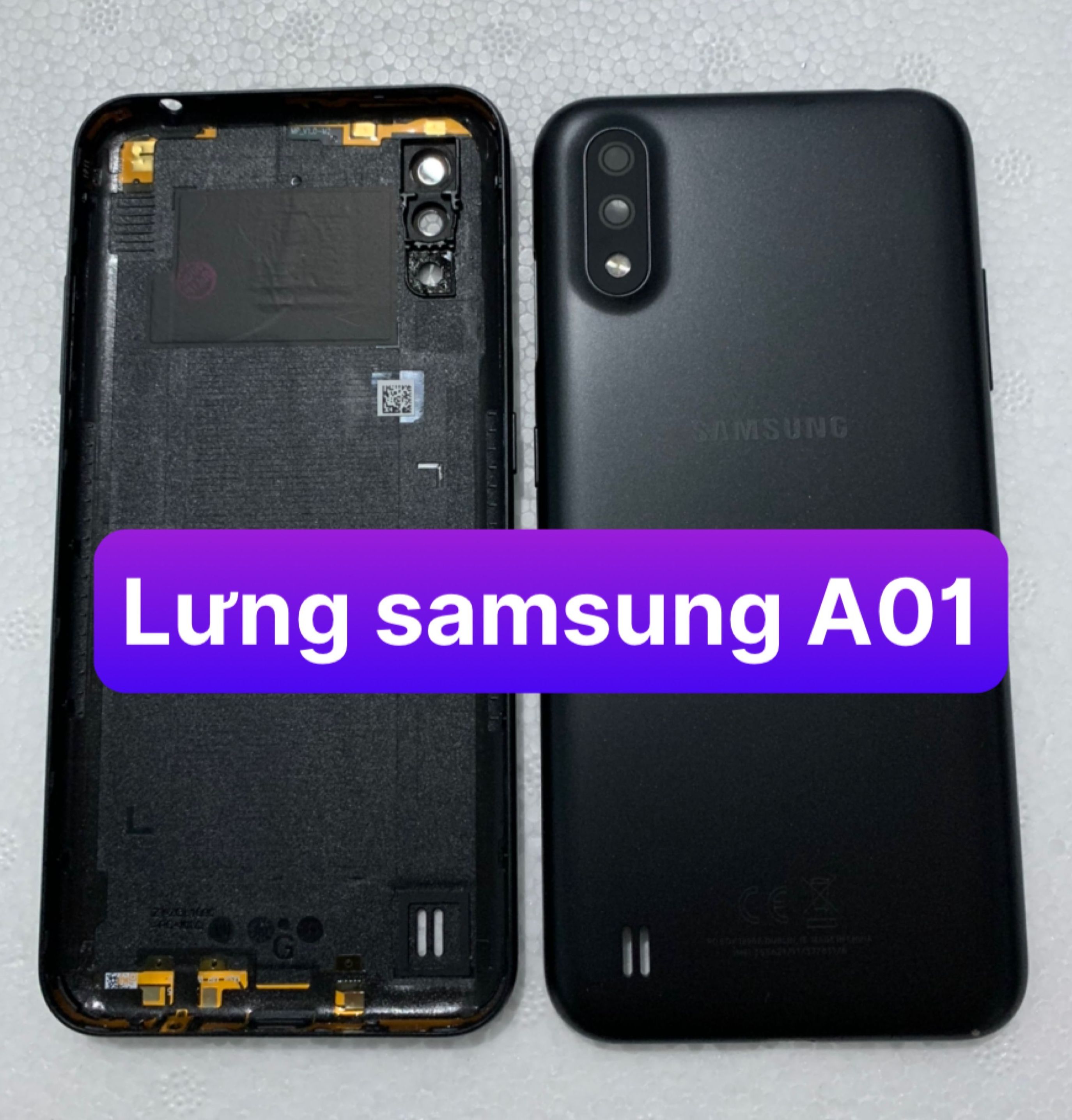 lưng vỏ zin samsung A01 (kèm khay sim)