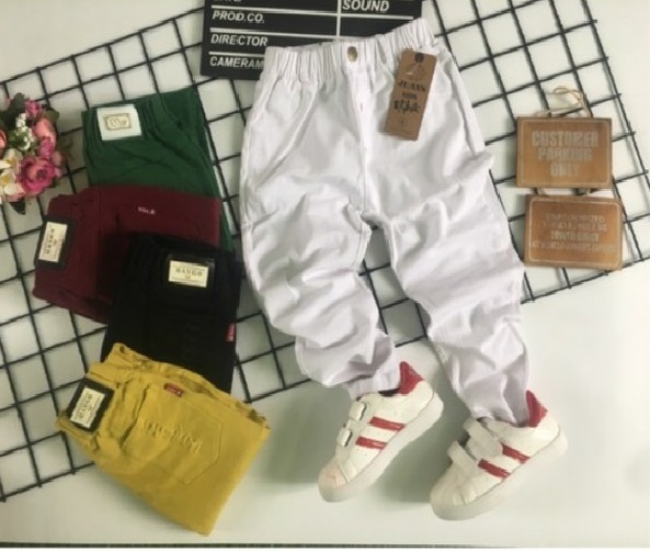 (size 8-19kg )Quần kaki mềm, co dãn cho bé trai/bé gái