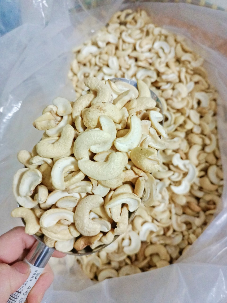 1Kg Hạt Điều Rang Sạch Vỏ Lụa Nguyên Vị Loại Vỡ Đôi