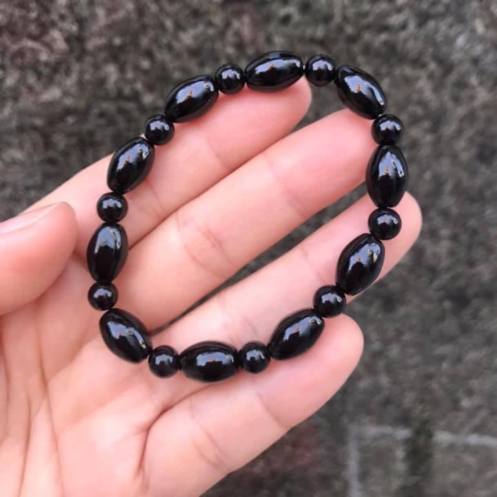 VÒNG TAY LU THỐNG MÃ NÃO ĐEN 8LY