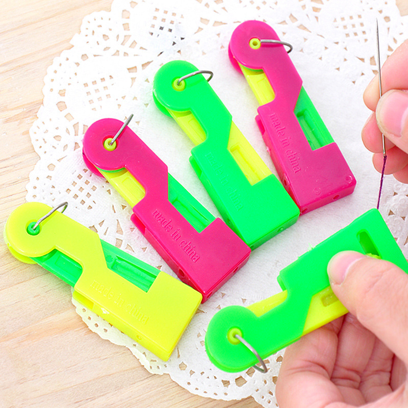 -𝐒𝐀𝐋𝐄- Dụng Cụ Xâu Kim, Sỏ Chỉ tiện dụng ( XÂU KIM CHỈ TỰ ĐỘNG)