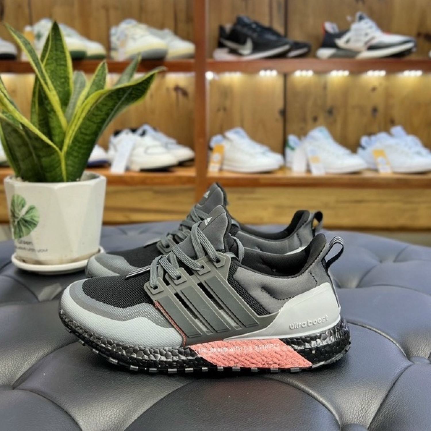 Giày thể thao sneaker EQ 21 đen trắng mới