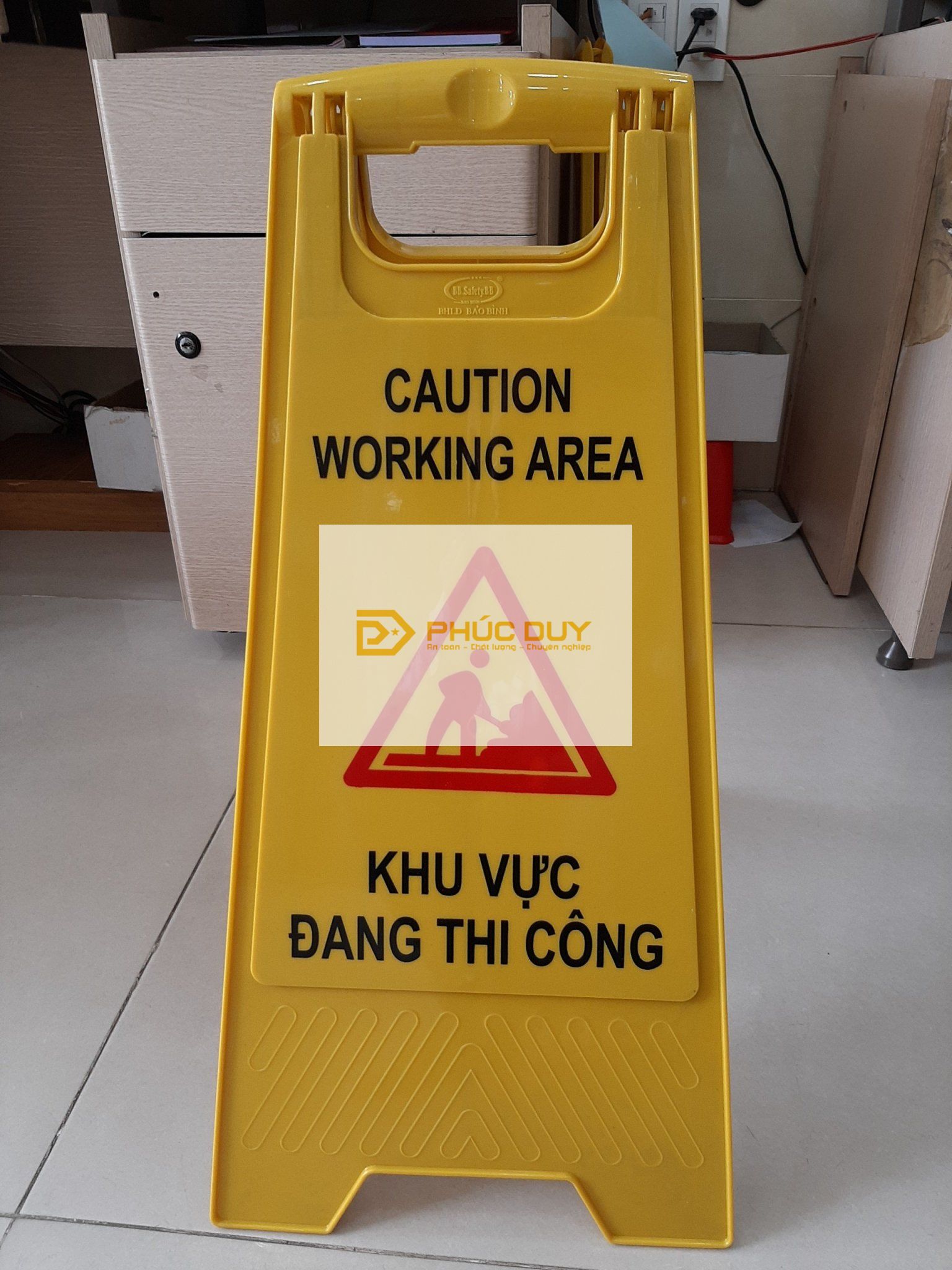BẢNG CẢNH BÁO ĐƠN VỊ ĐANG THI CÔNG CHỮ A