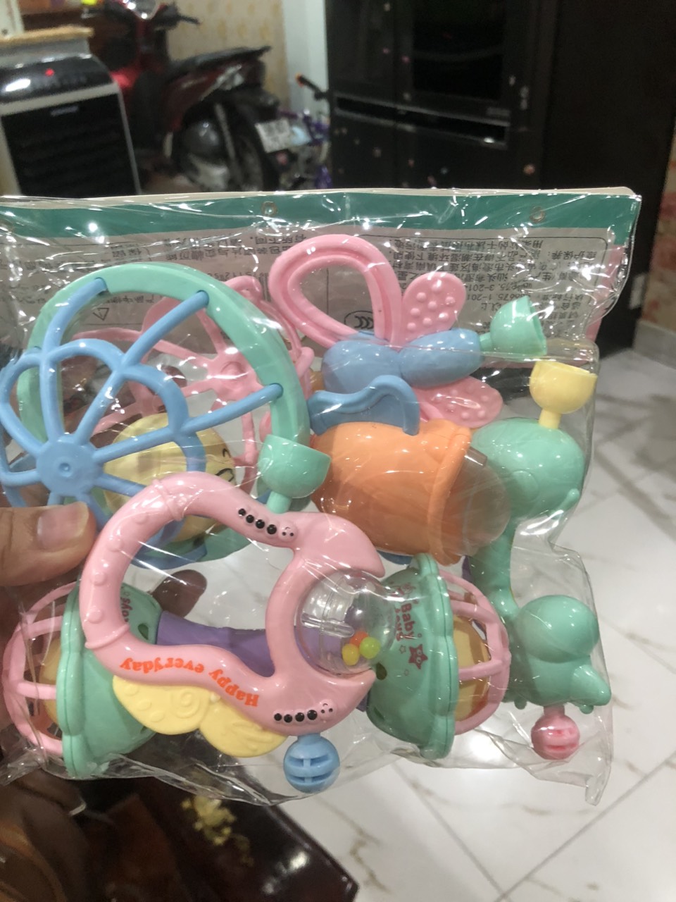 Set 6 Món Xúc Xắc, Lục Lạc Cho Bé