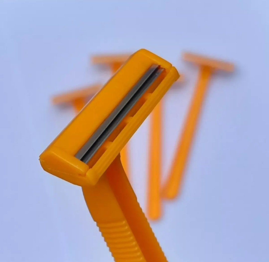 [Bịch 5 cây] Dao cạo râu Razors 2 lưỡi tiện dụng