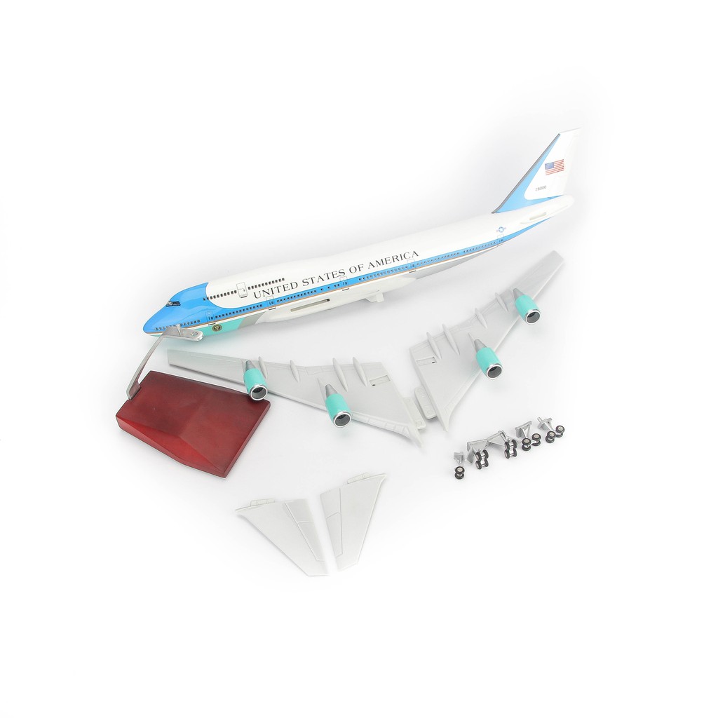 [HCM]Mô hình máy bay lắp ráp có đèn led Air Force One Boeing B747 47cm Everfly