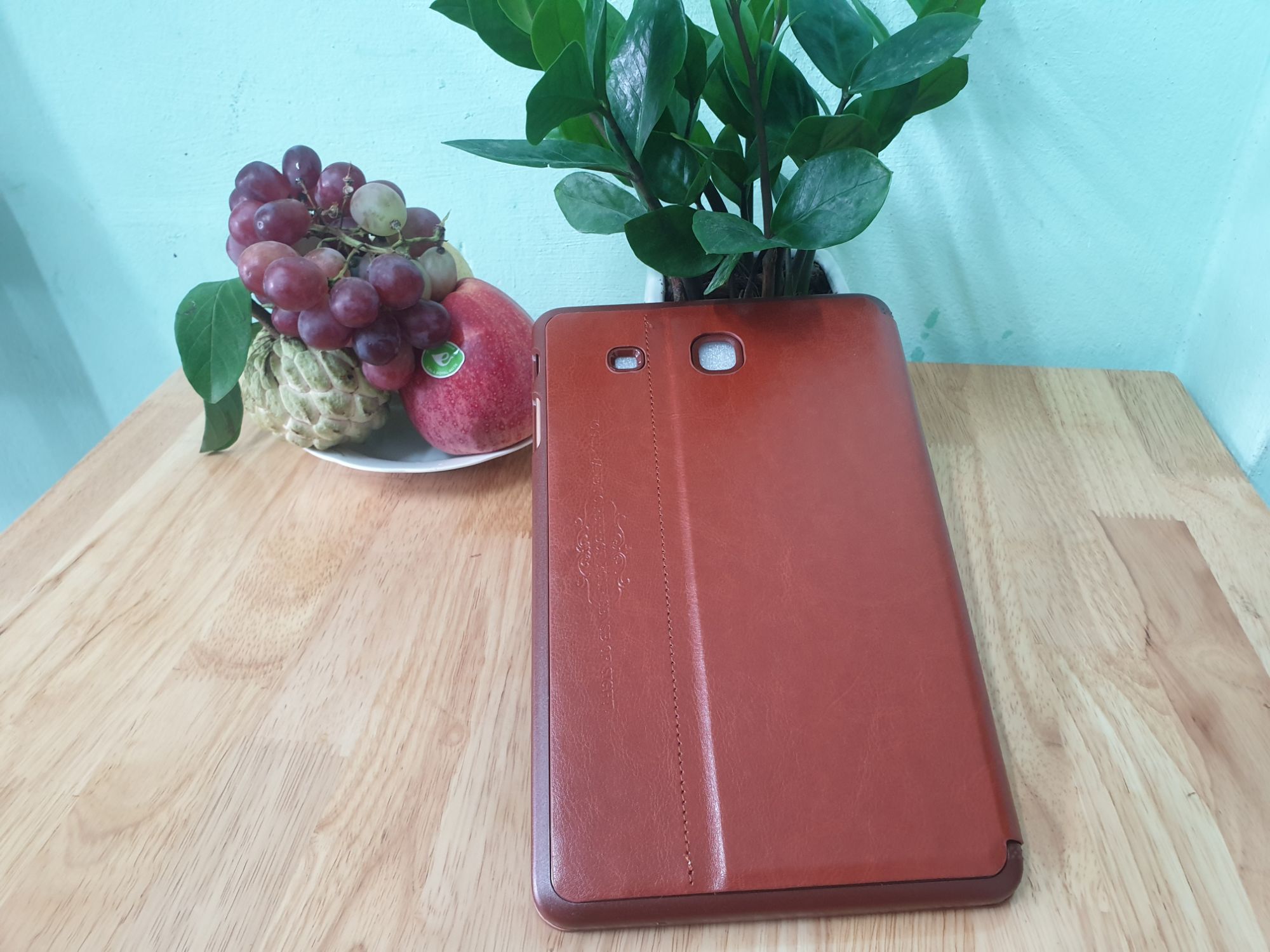 Máy tính bảng Samsung Galaxy Tab E 9.6"