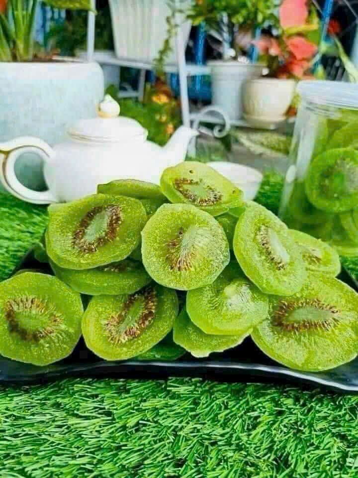 Mứt kiwi xanh chua chua ngọt ngọt - bánh kẹo tết