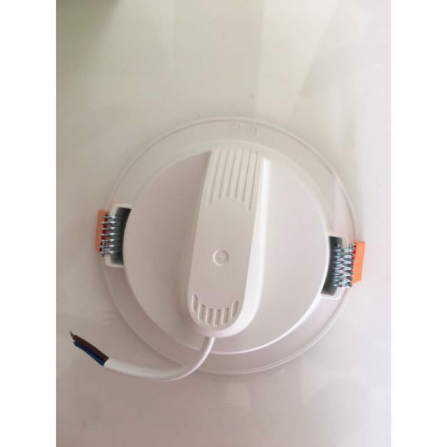 Bóng âm trần MPE 9W