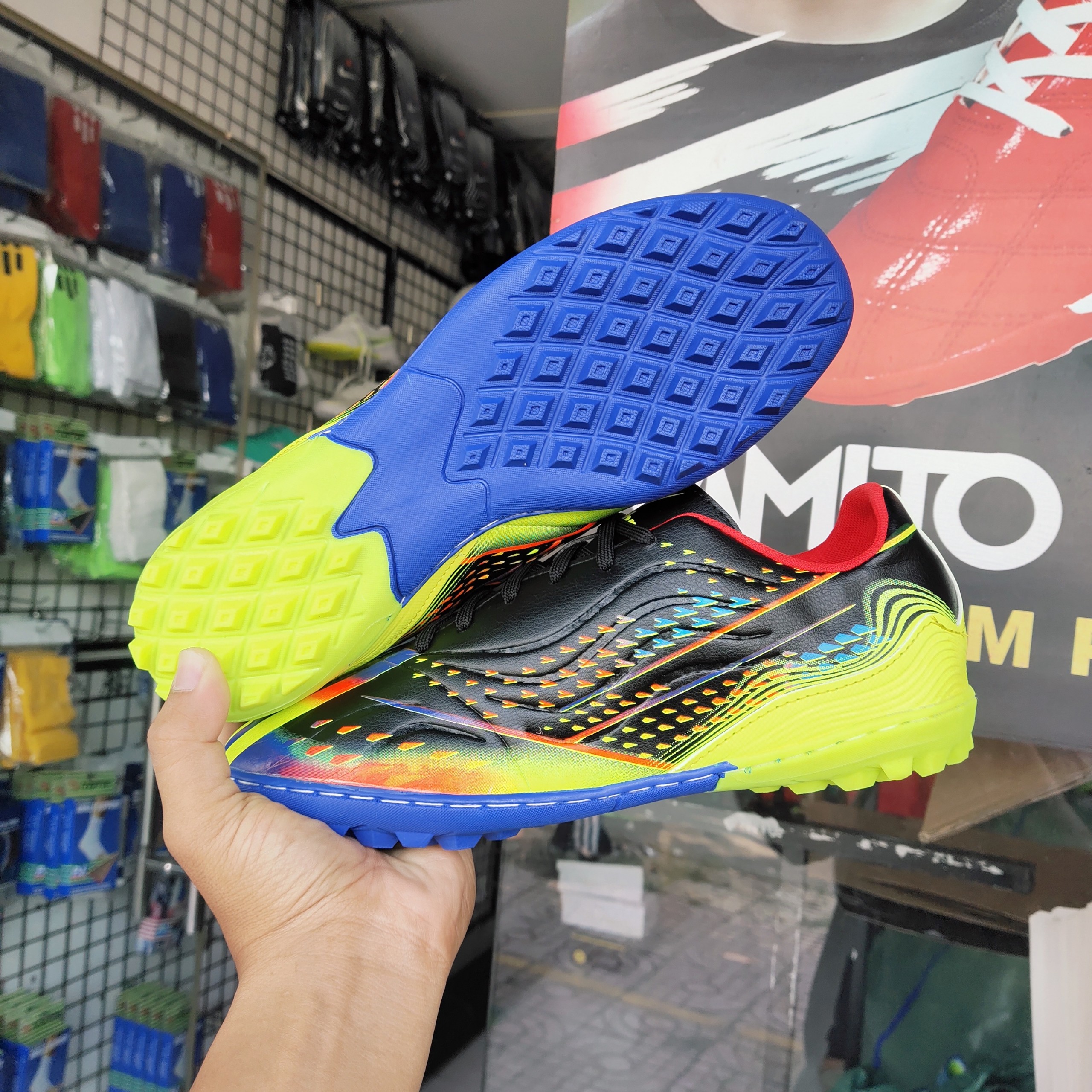 giày đá bóng winpro copa tf ( tặng khâu đế + túi rút + tất + hộp )