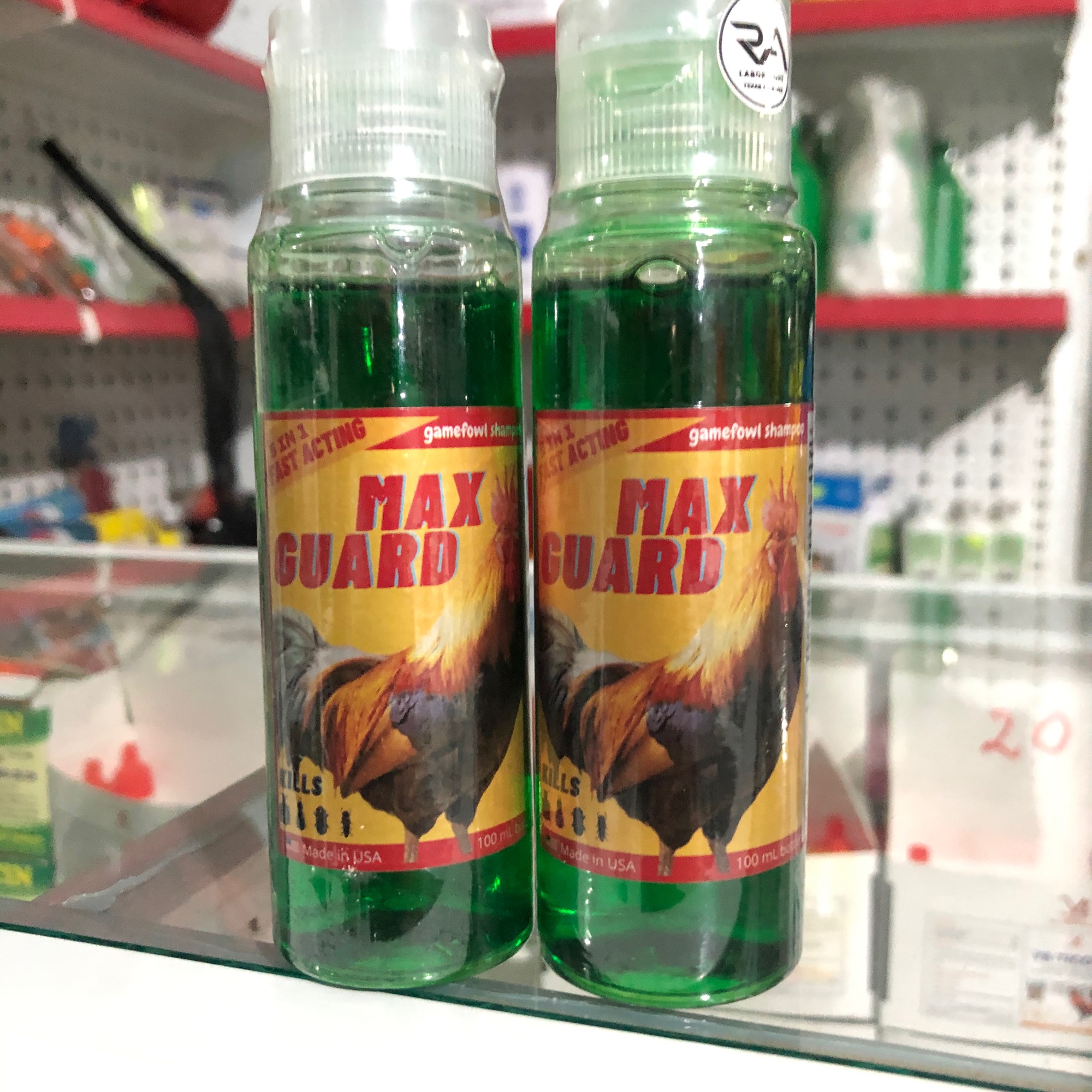 Max Guard xà phòng tắm gà chai 100ml