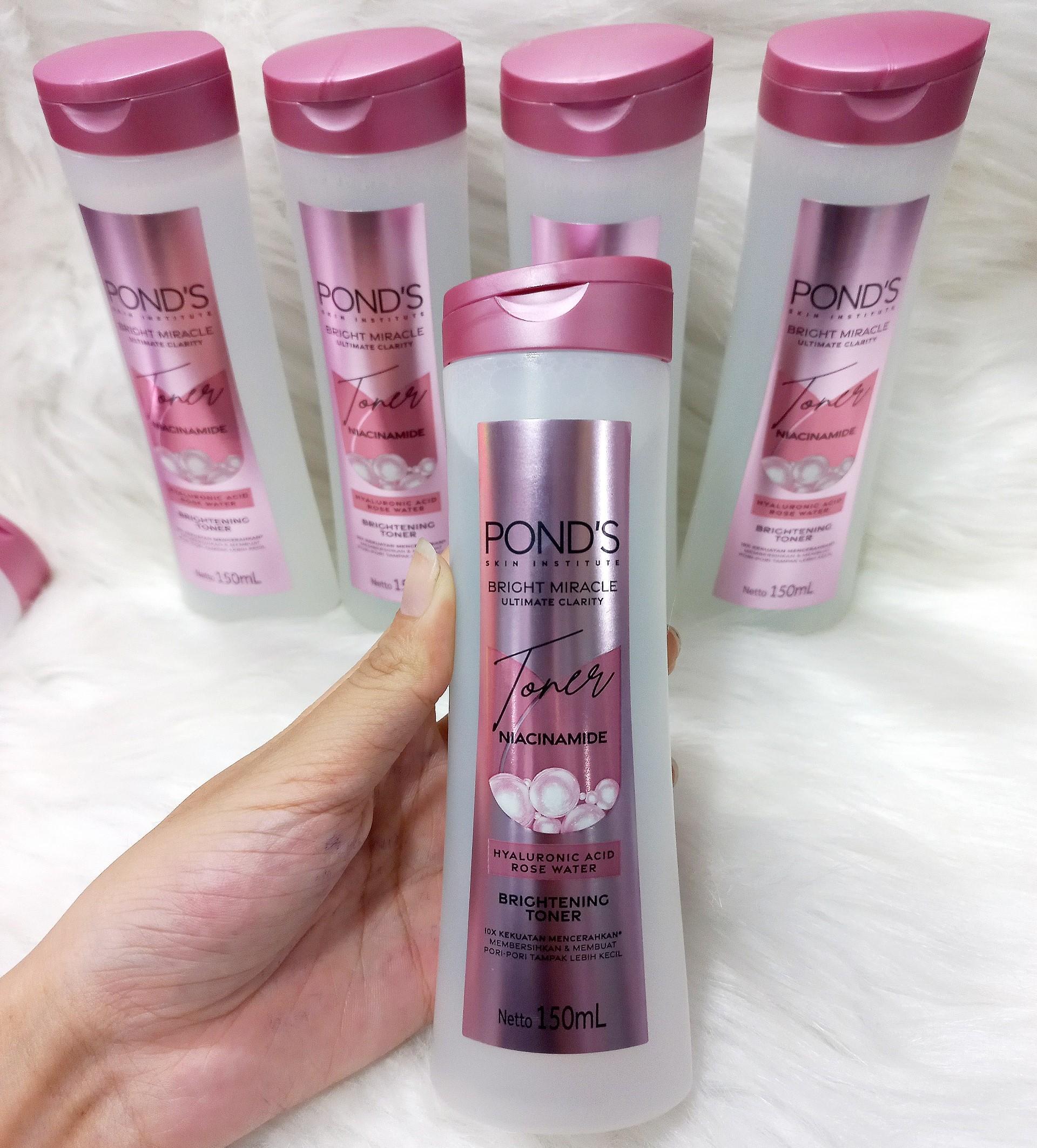Nước Hoa Hồng Ponds dưỡng trắng da 150ml