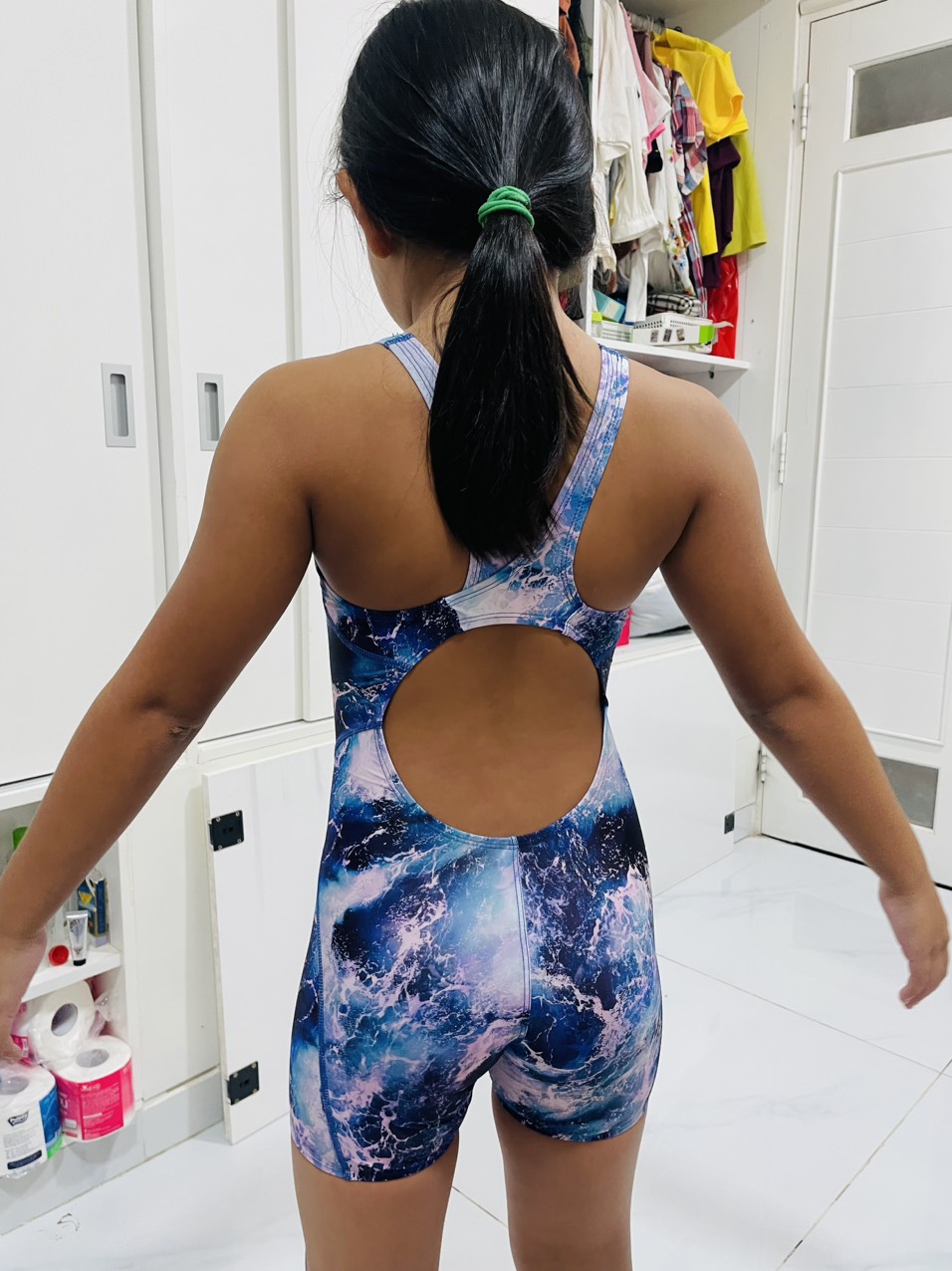 ÁO BƠI LIỀN THÂN