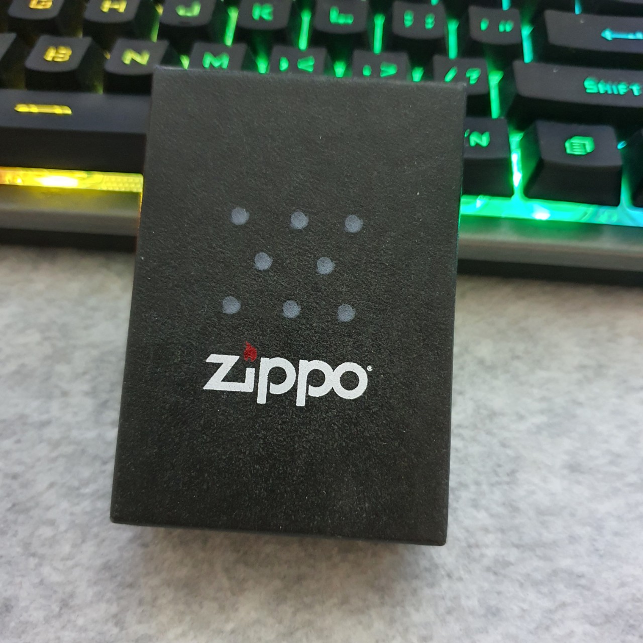 Hộp Đựng Bật Lửa Zippo Trang trí