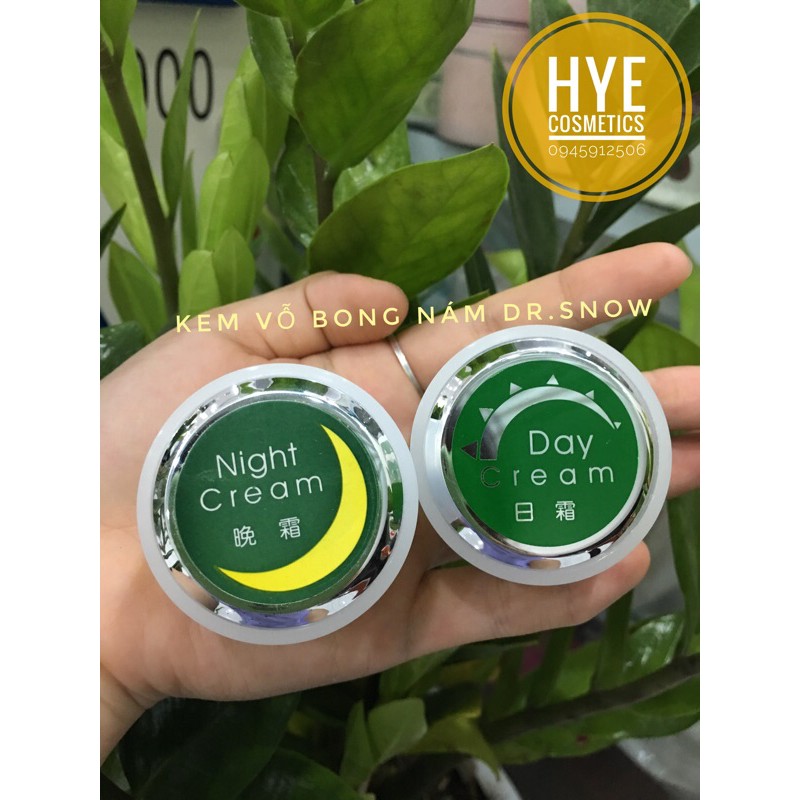 Kem vỗ bong nám Dr.snow cặp 2 lọ