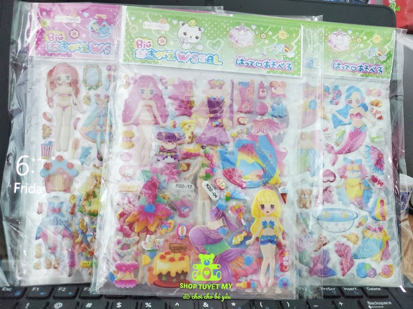 Bộ 4 tấm hình dán thay đồ búp bê (sticker)