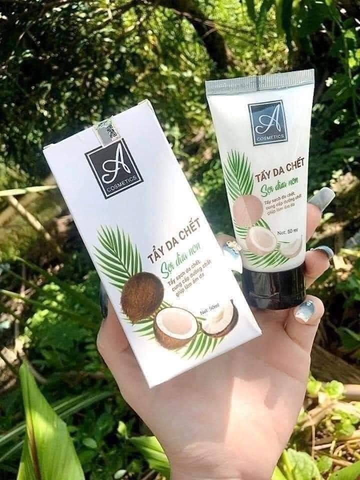 Tẩy tế bào chết mặt sợi dừa non