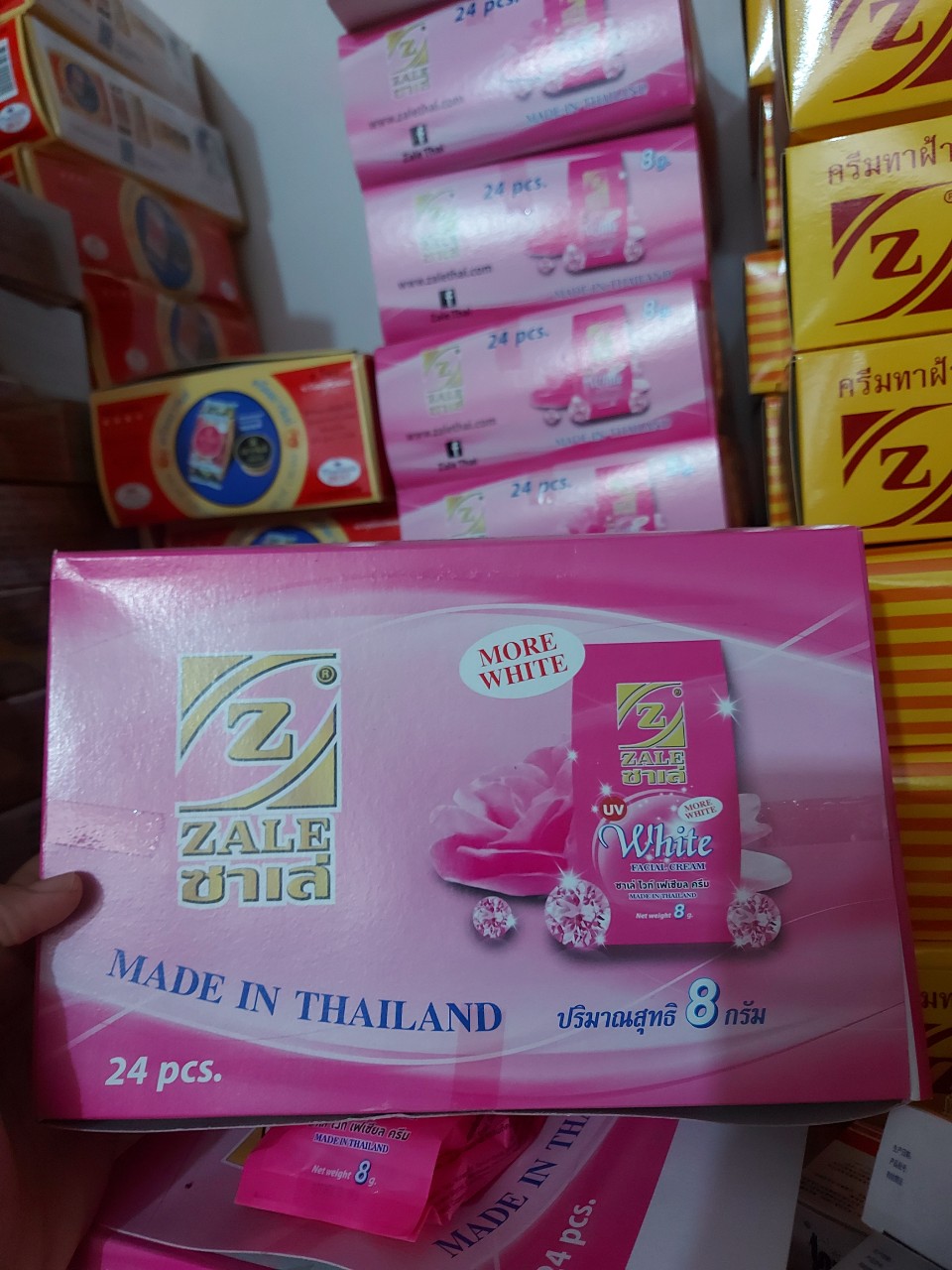 sỉ 12 hộp kem zale