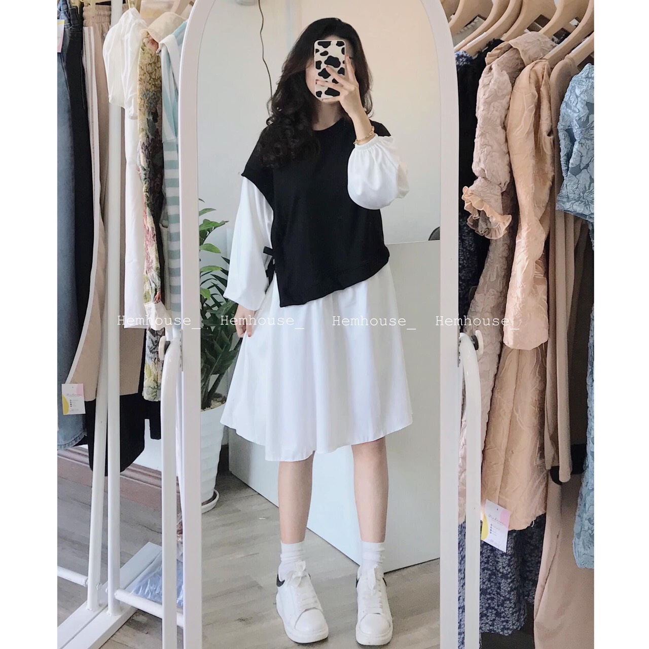 VÁY ĐẦM THẮT NƠ EO 2 MÀU TRẮNG ĐEN BABYDOLL