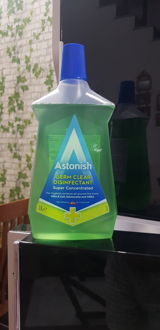 Dung dịch sát khuẩn vệ sinh tủ lạnh Astonish C9228 (1lít)