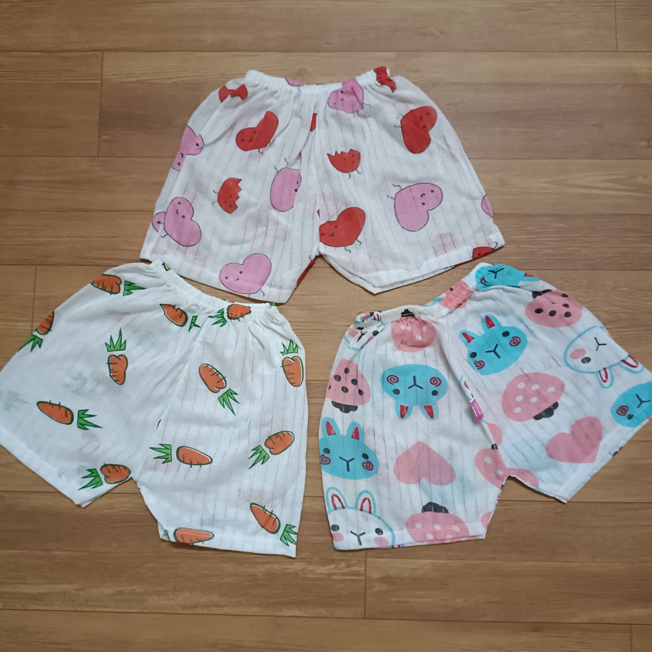 Quần Chục Cotton Giấy