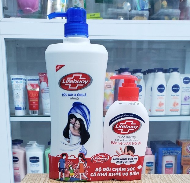 Dầu gội Lifebuoy tóc dày óng ả 621ml