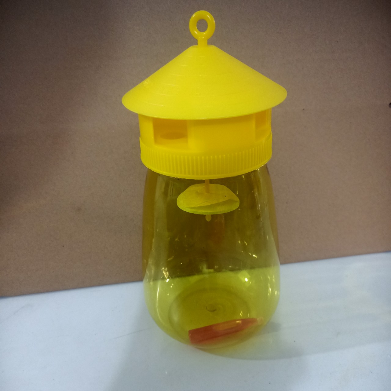 Lồng bẫy ruồi vàng - Bình bẫy ruồi kèm thuốc dẫn dụ