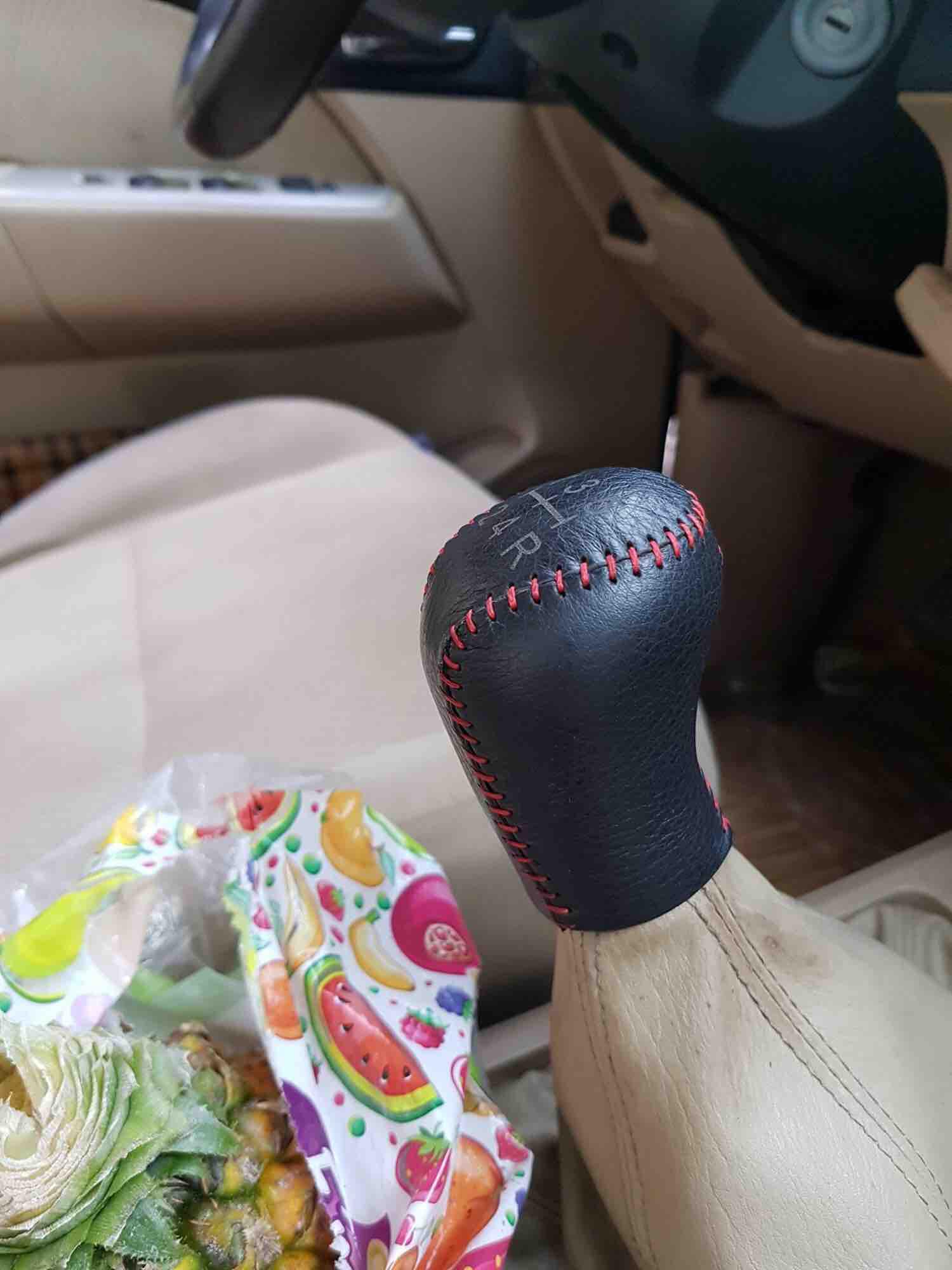 Bọc cần số Toyota Ford everest 2006 - 2016 số sàn