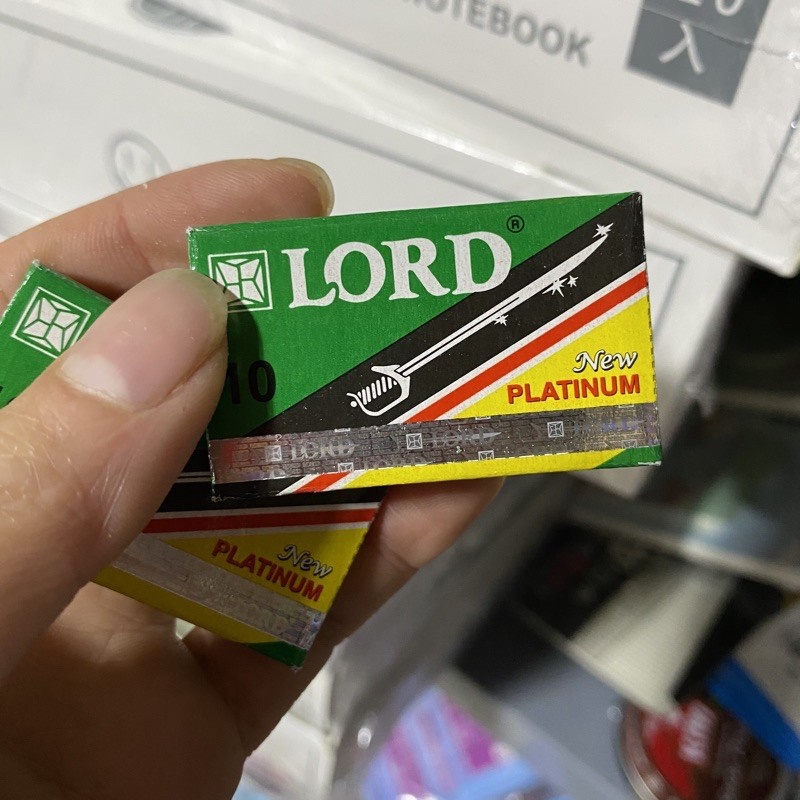 Lưỡi dao cạo Lord Platium hộp 200 lưỡi