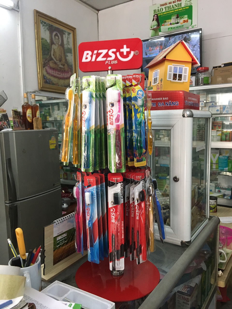 Bàn chải đánh răng Bizs+ Storm mềm mại