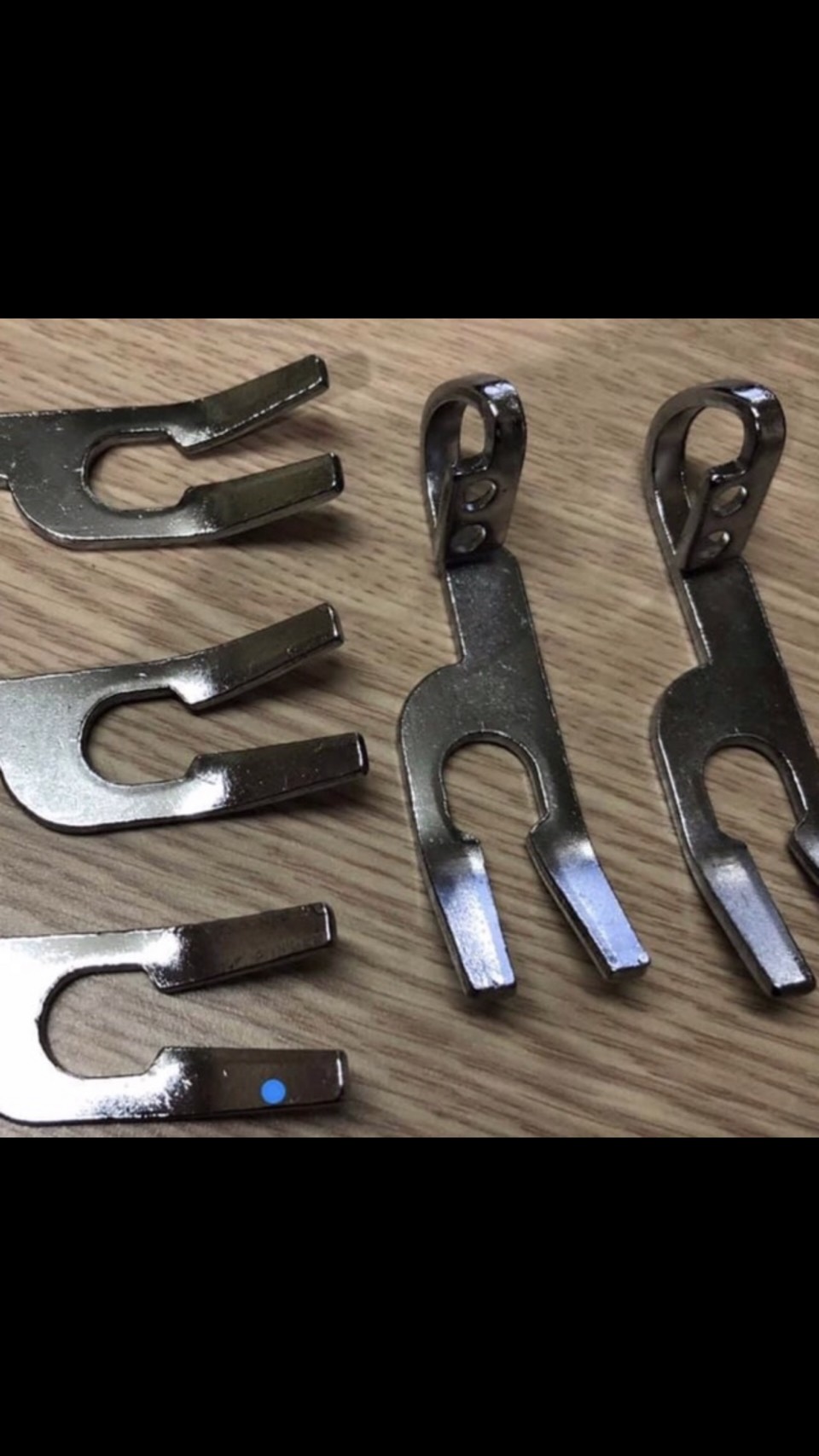 Chân vịt máy cắt vải đứng