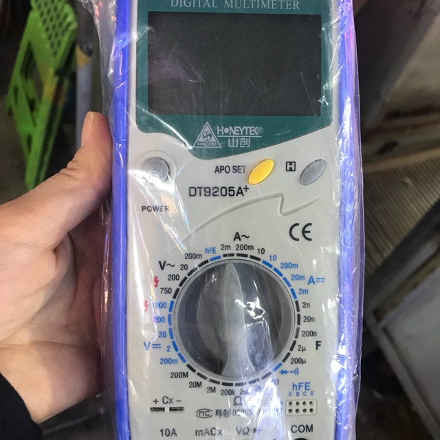 Đồng hồ vạn năng dt9205a