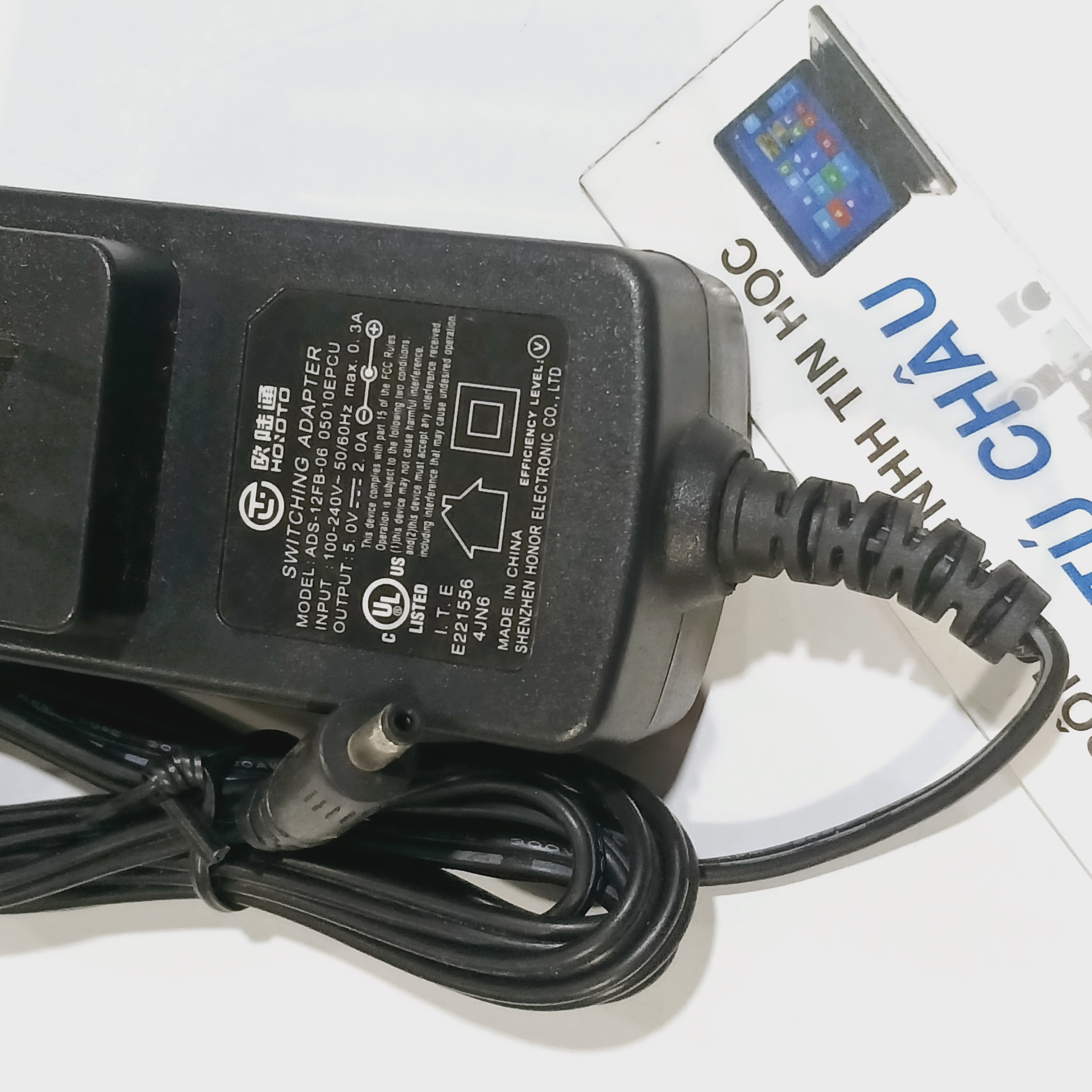 Adapter Dc 5V - 2A / 3.5mm X 1.35mm Plug (Eu Standard)