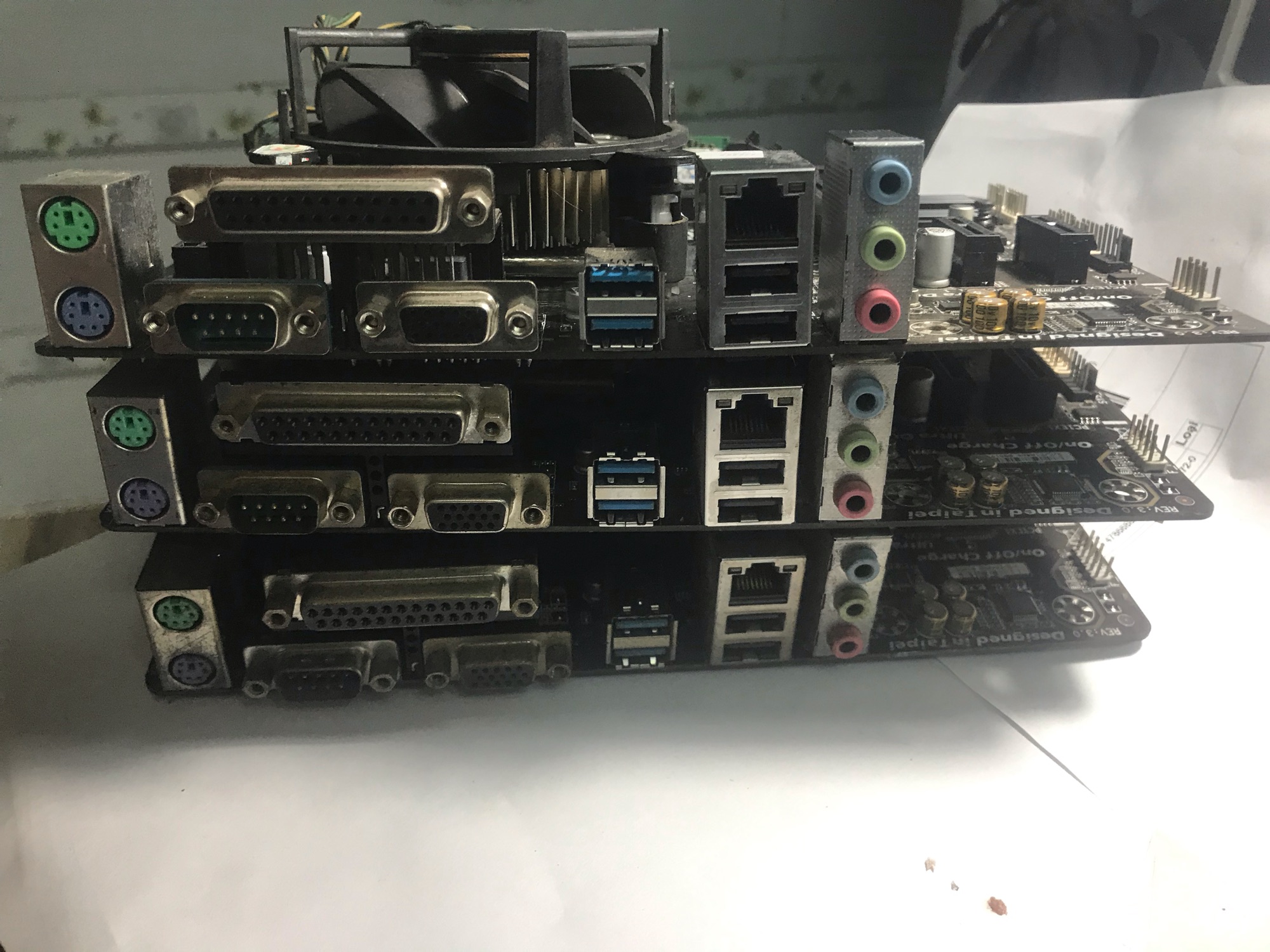 [HCM]combo main H81 + cpu G3xxx + ram 4Gb