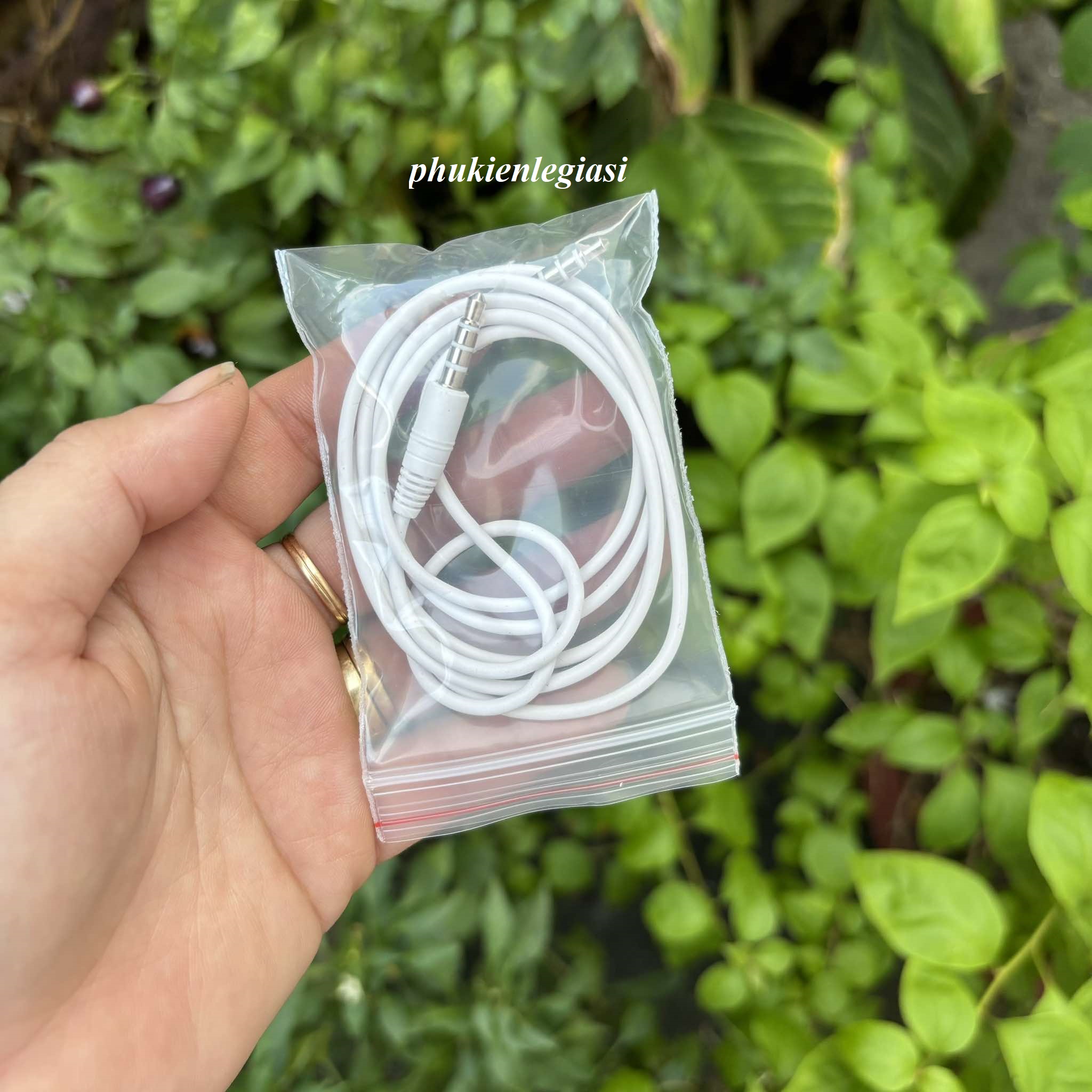 (Loại rẻ) Cáp Âm thanh 2 đầu Jack 3.5mm